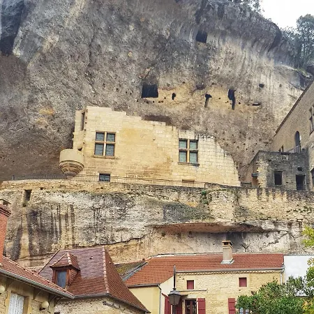 Confort Le Moulin Rouge Ξενοδοχείο 3*