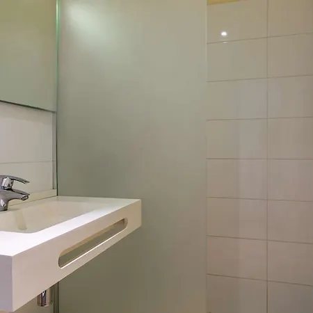 Confort Le Moulin Rouge 3* Terrasson