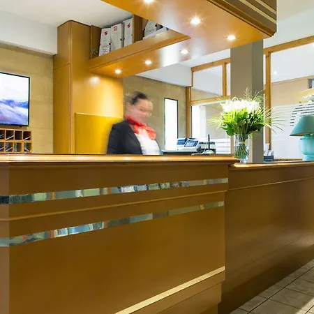 Confort Le Moulin Rouge Otel Terrasson