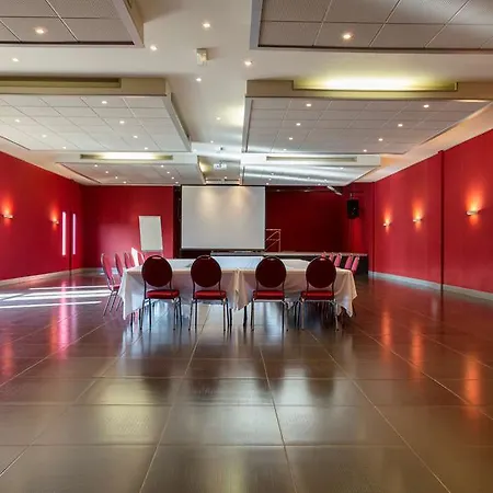 Confort Le Moulin Rouge Terrasson